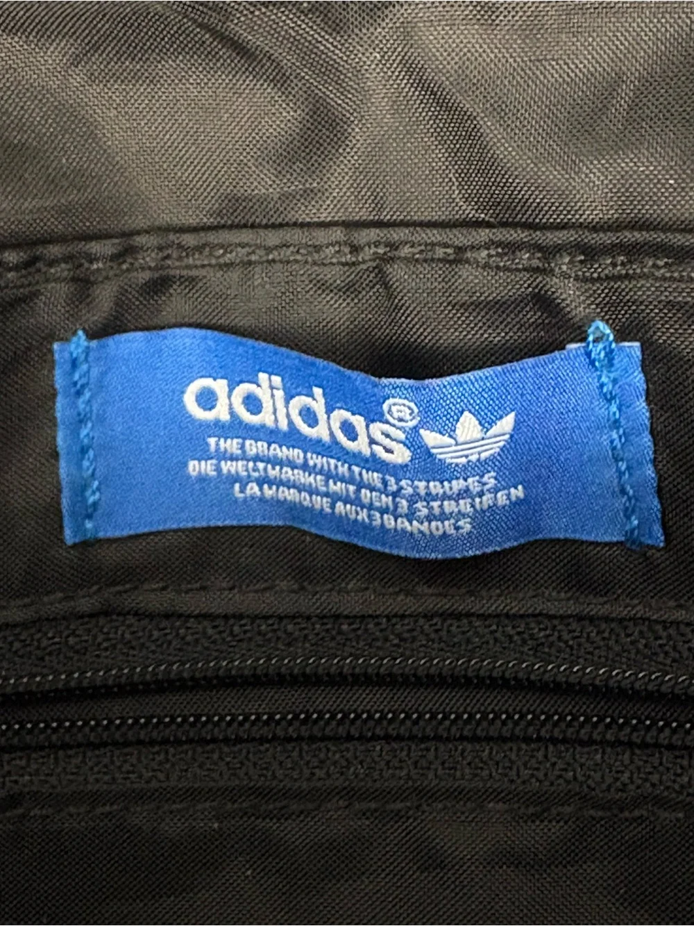 Adidas Originals Black Gold Trefoil Crossbody Messenger Bag Purse Y2K